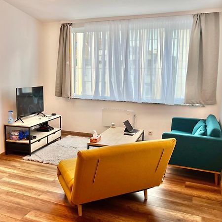 Апартаменты Design Studio Perfectly Located - Eu Madou - Park Брюссель Экстерьер фото